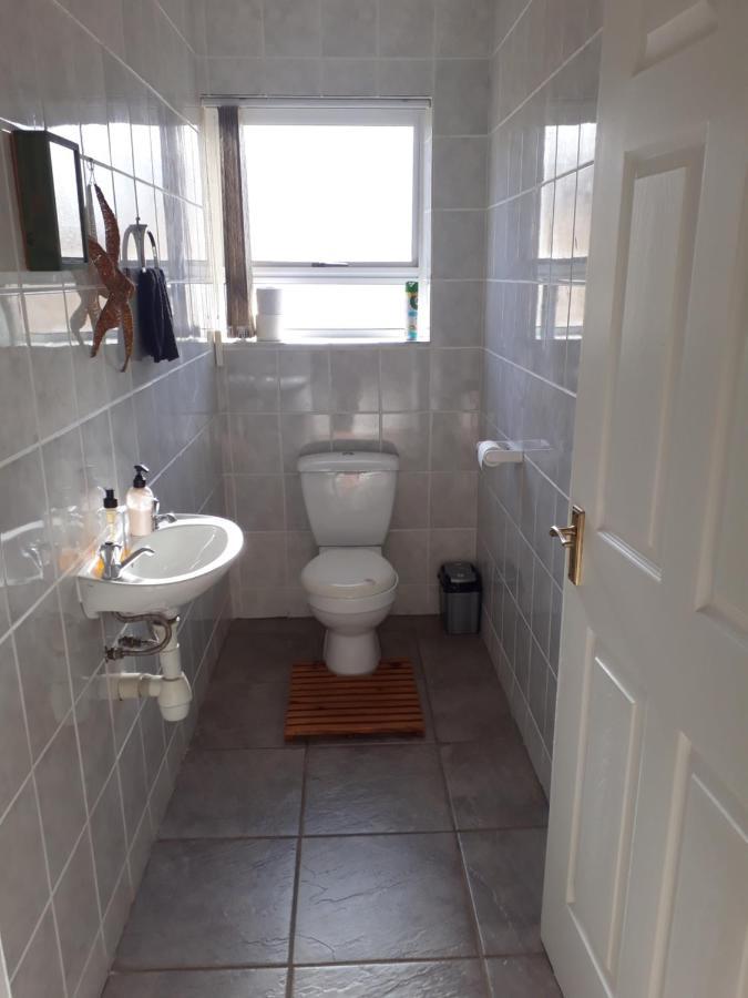 Seabreeze Accommodation Jeffreys Bay Bagian luar foto