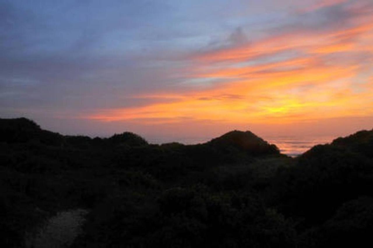 Seabreeze Accommodation Jeffreys Bay Bagian luar foto